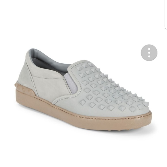 Slips on - Picture 2 of 4